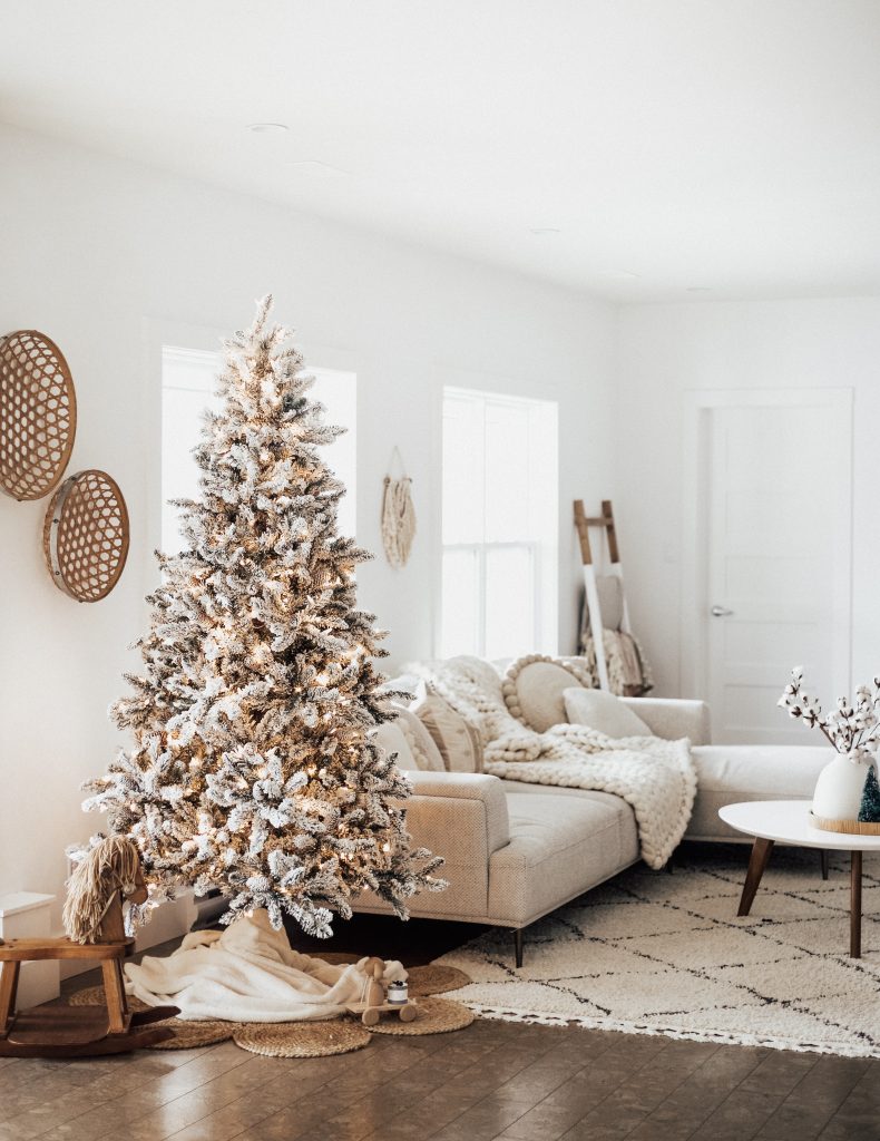 Neutral and Natural Christmas Decor Ideas for 2022 