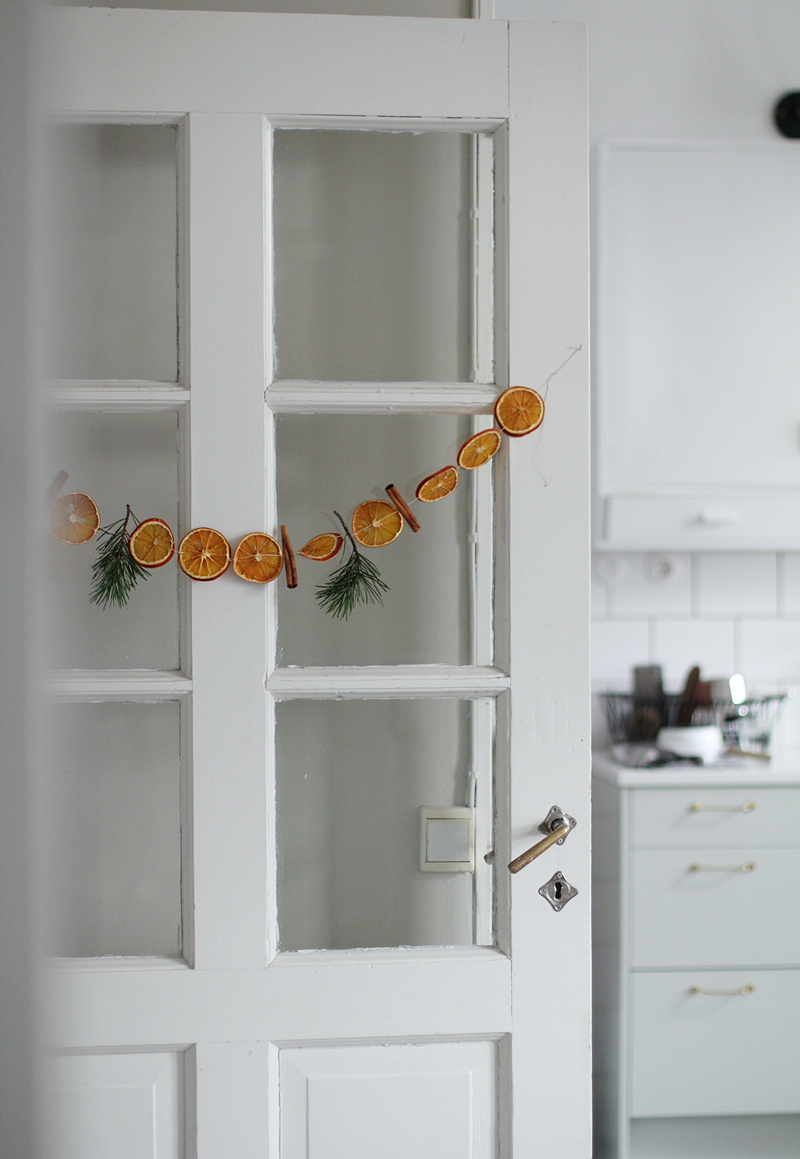 Neutral and Natural Christmas Decor Ideas for 2022
