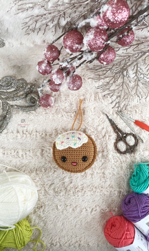 Christmas Cookie Amigurumi Pattern