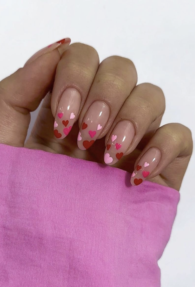 18 Sweet Valentine’s Day Nails You Gotta Try
