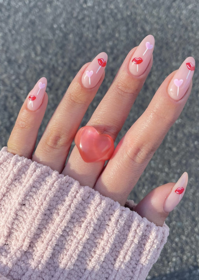 18 Sweet Valentine’s Day Nails You Gotta Try