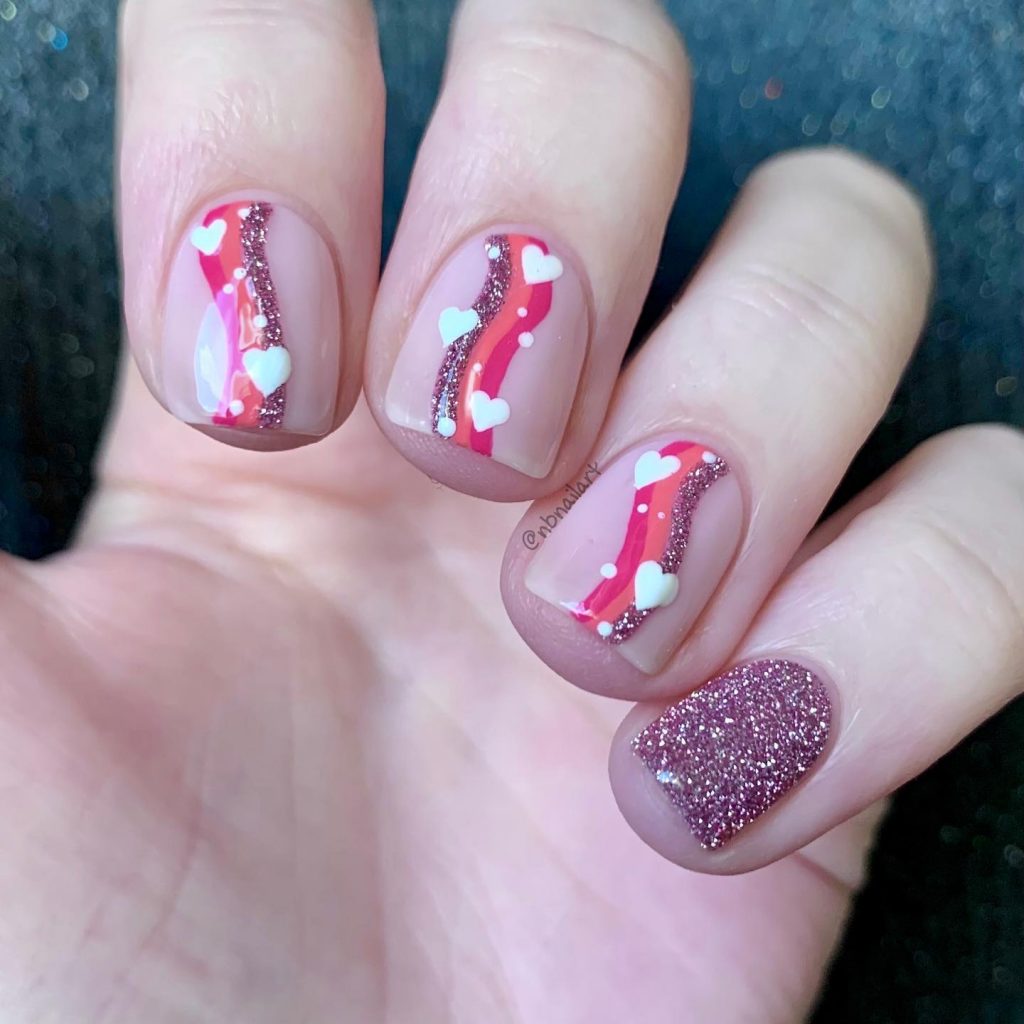 18 Sweet Valentine’s Day Nails You Gotta Try
