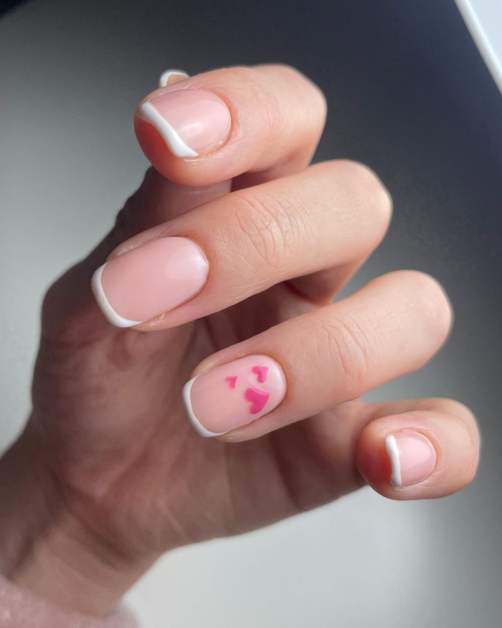 18 Sweet Valentine’s Day Nails You Gotta Try
