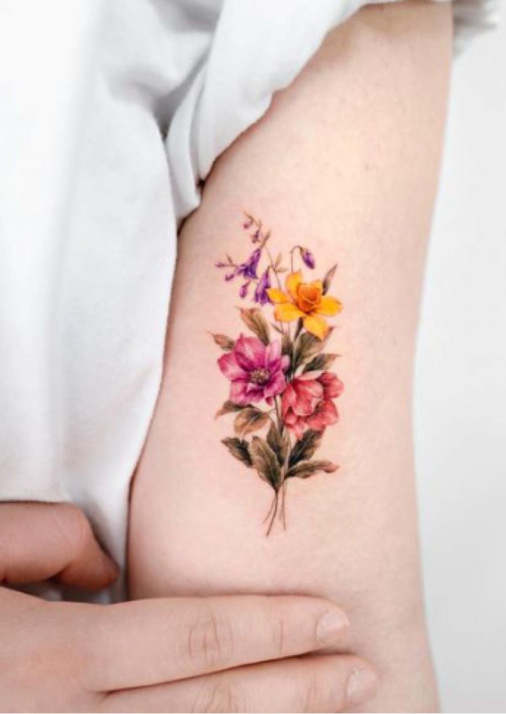 67 Cool Japanese Flower Tattoo Designs for Men [2024 Guide]