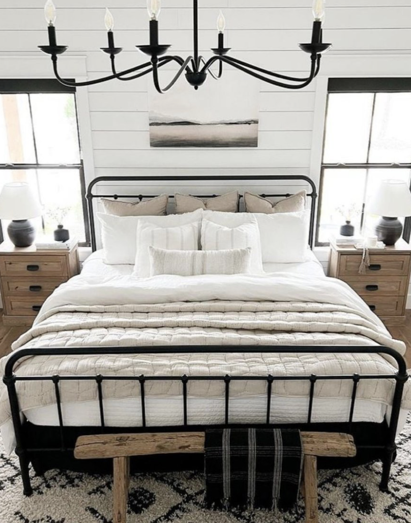 15 Stunning Farmhouse Bedroom Ideas