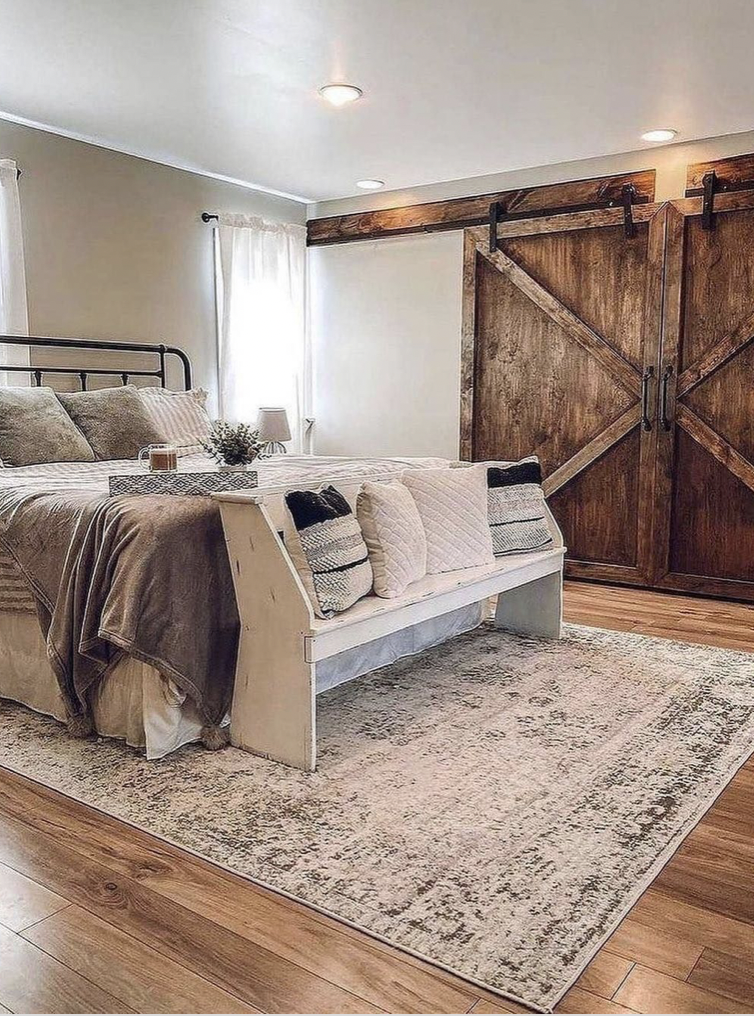 15 Stunning Farmhouse Bedroom Ideas
