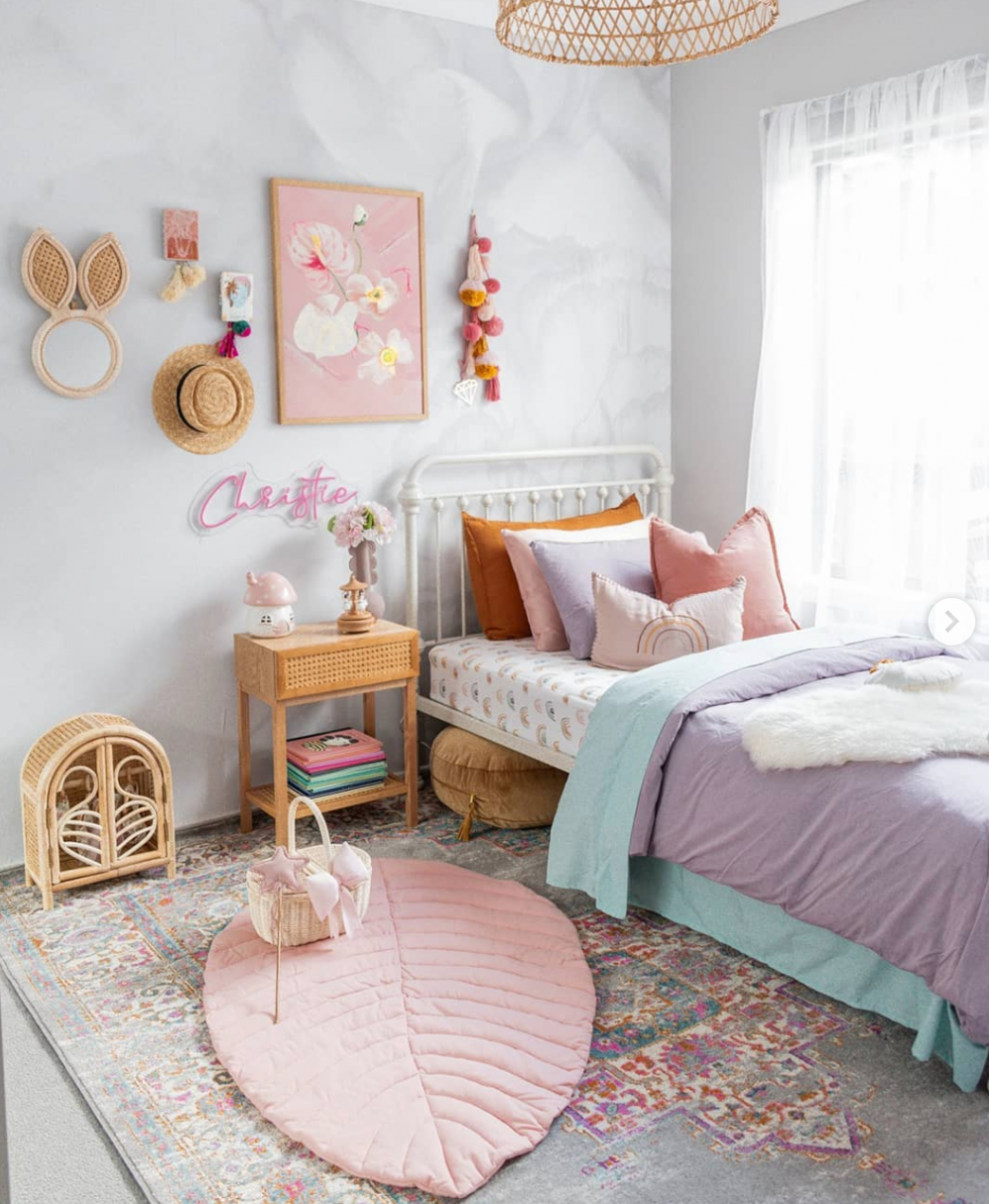 20 Boho Girl's Bedroom Ideas