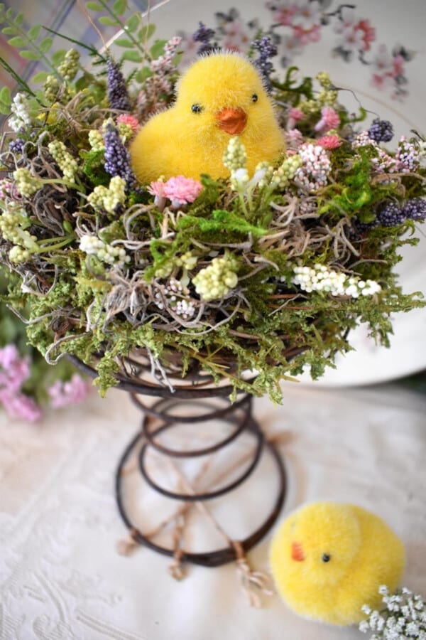 15 Easter Decor Ideas That You Can Make Yourself
