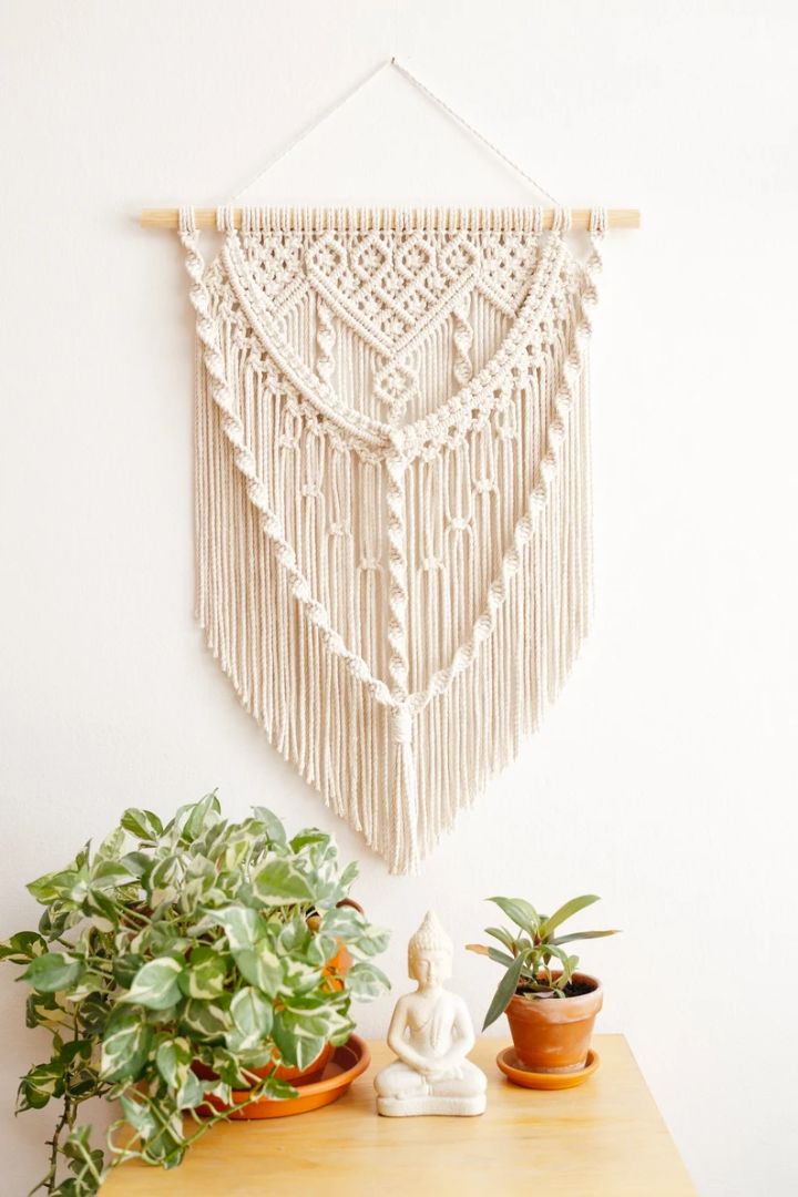 Woven Wall Hangings: A Trending Fibre Art To Try