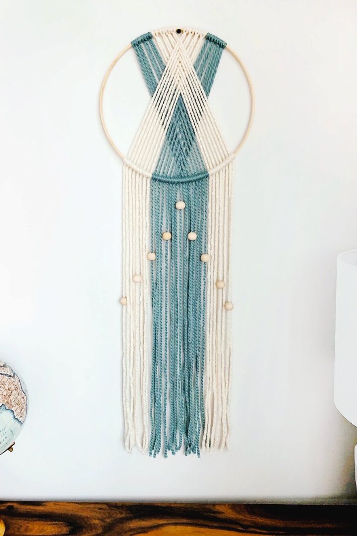 Woven Wall Hangings: A Trending Fibre Art To Try