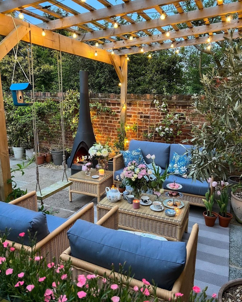 Create a Backyard Oasis on a Budget - Wonder Forest