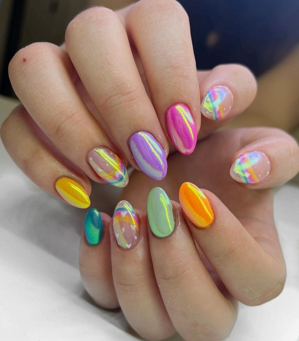 33 Summer Nail Art Ideas–From Sunset Ombré to Dreamy Clouds