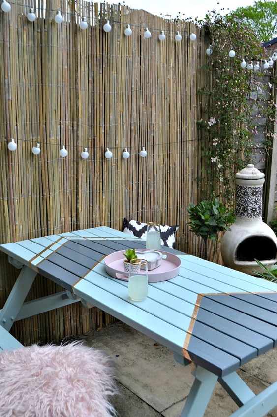 15 Ideas for Upcycling Outdoor Furniture to Make it Fresh and New