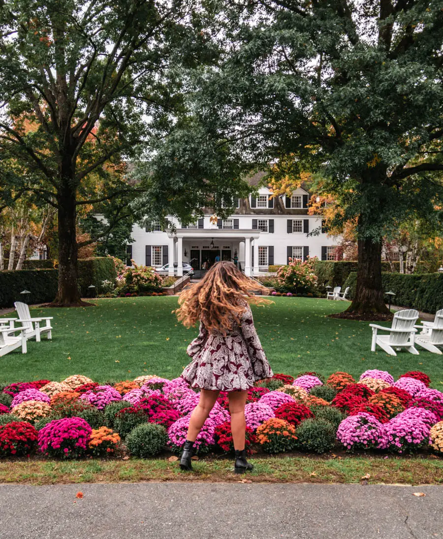 25 Fall Photoshoot Ideas You'll Want To Try