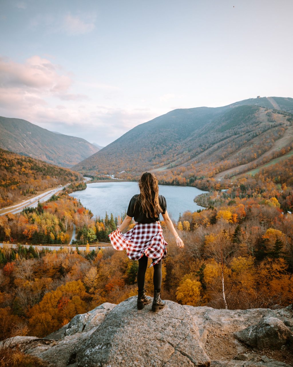 25 Fall Photoshoot Ideas You'll Want To Try