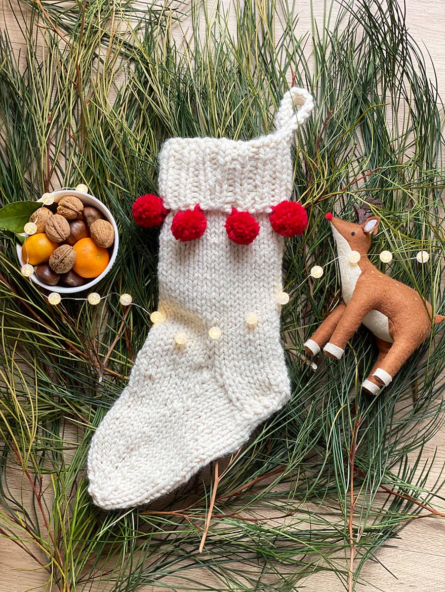 25 Knitted Christmas Stocking Patterns