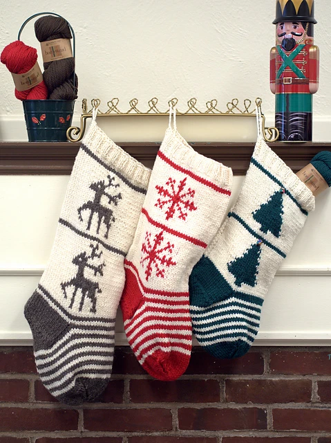 25 Knitted Christmas Stocking Patterns