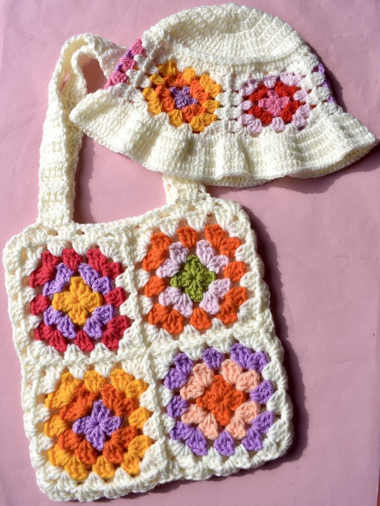 granny square tote bag and hat