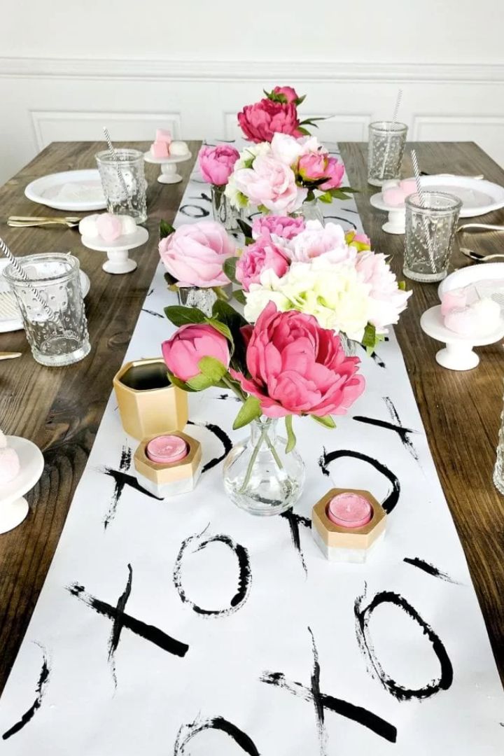 XO Painted table runner valentines day