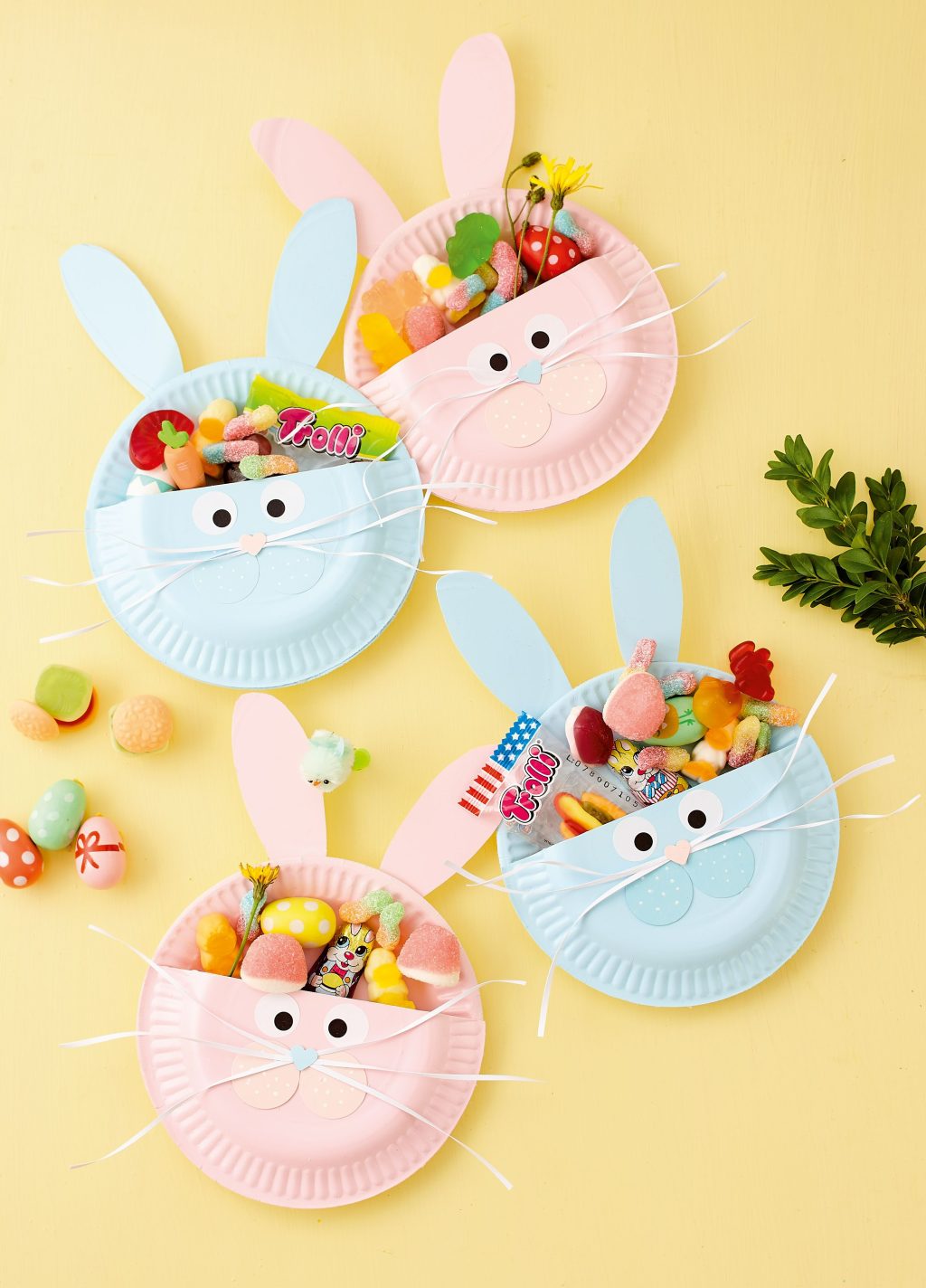 Paper plate bunny pouches