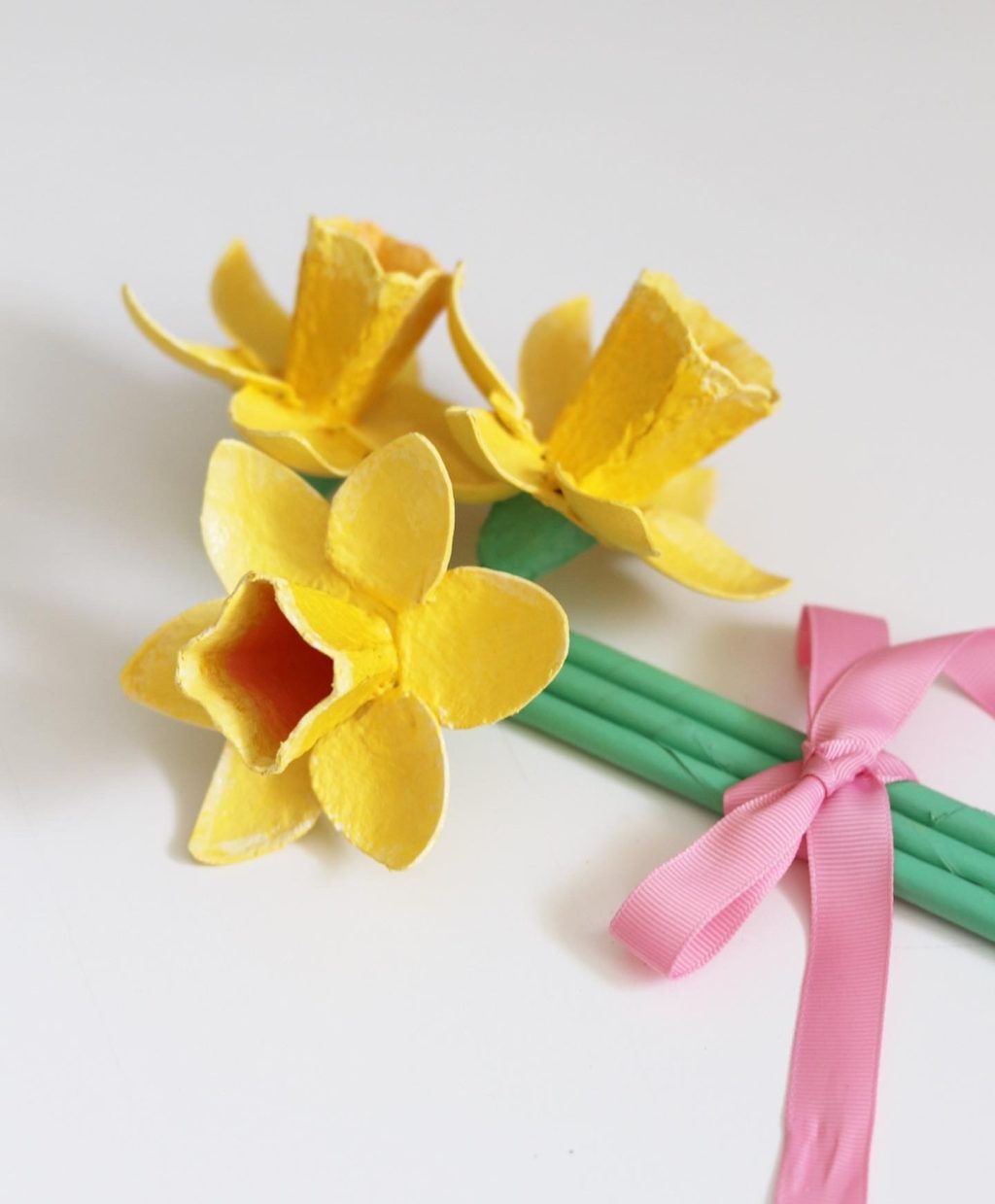 egg carton flowers